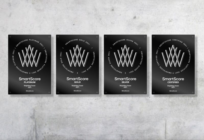 SmartScore certification plaques